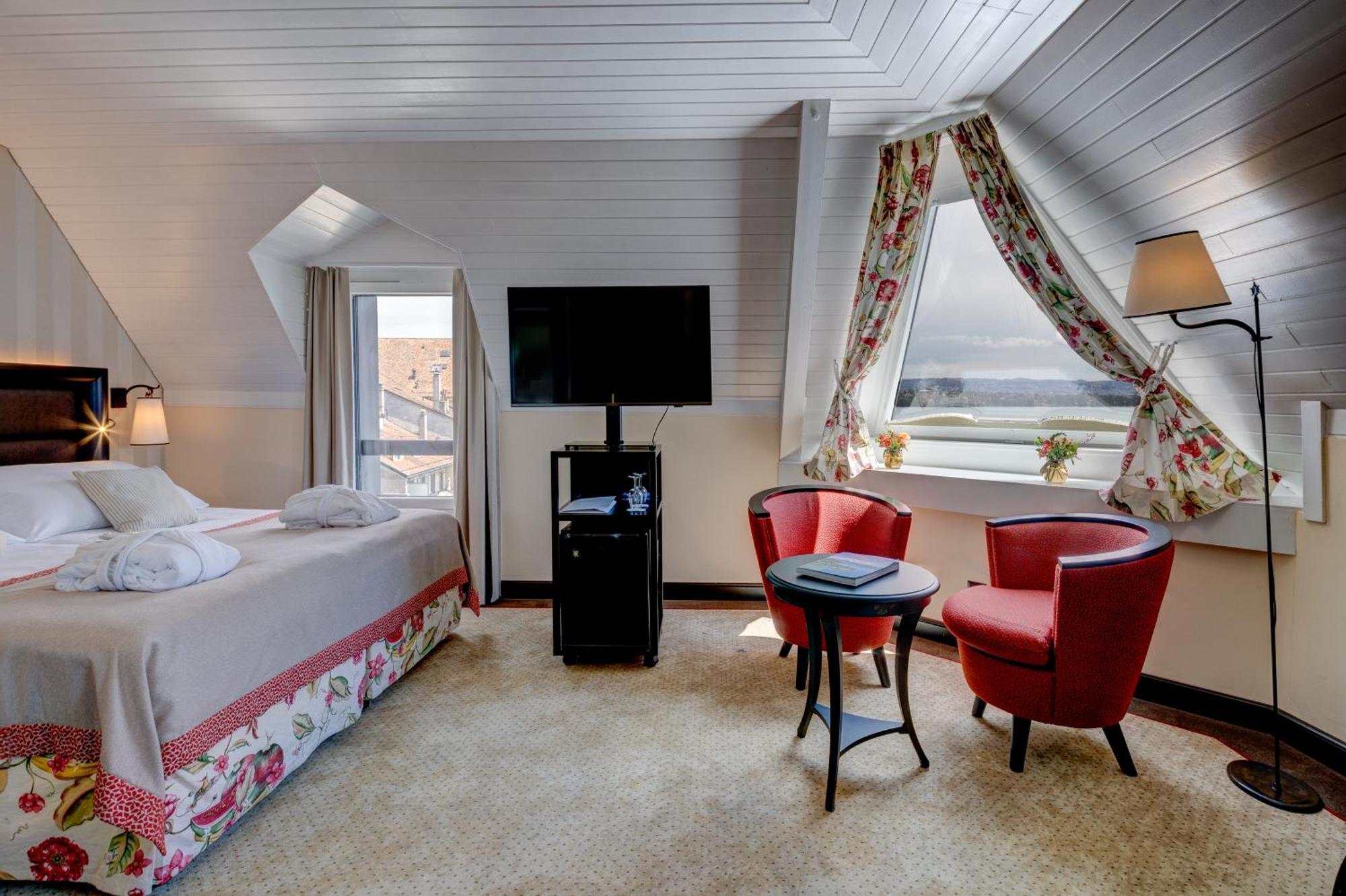 מורג'ס Romantik Hotel Mont Blanc Au Lac מראה חיצוני תמונה